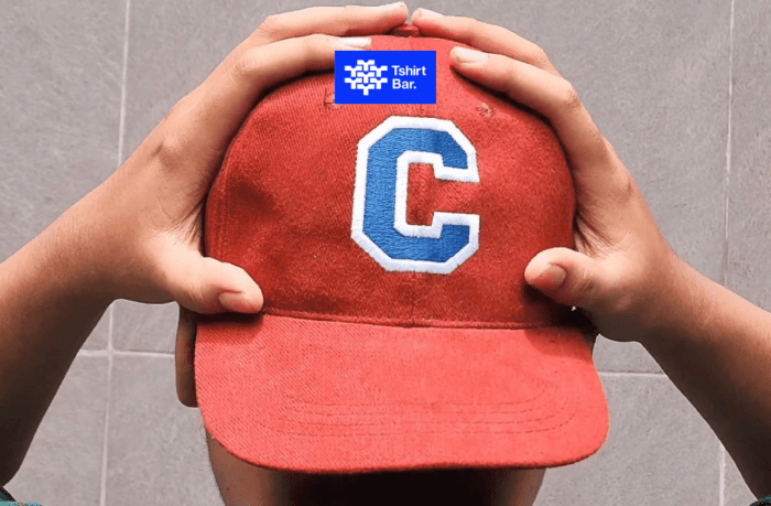Fungsi Penggunaan Topi Tulisan di Masyarakat (2025)